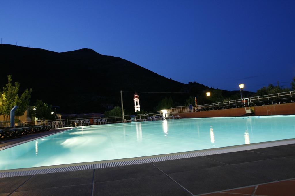 Camping Ali Baba Ceriale Εξωτερικό φωτογραφία