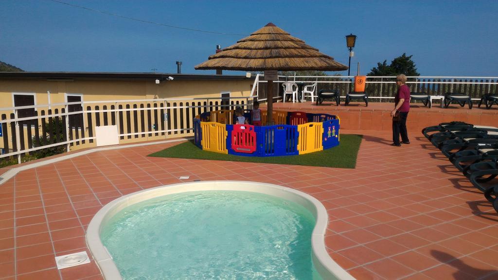 Camping Ali Baba Ceriale Εξωτερικό φωτογραφία